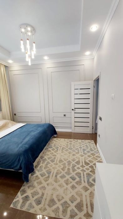 2 ком квартира в центре Левого берега