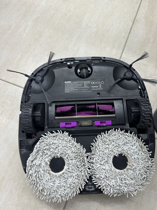 Aspirator robot EUREKA J12 Ultra cu funcție de mop - Negru