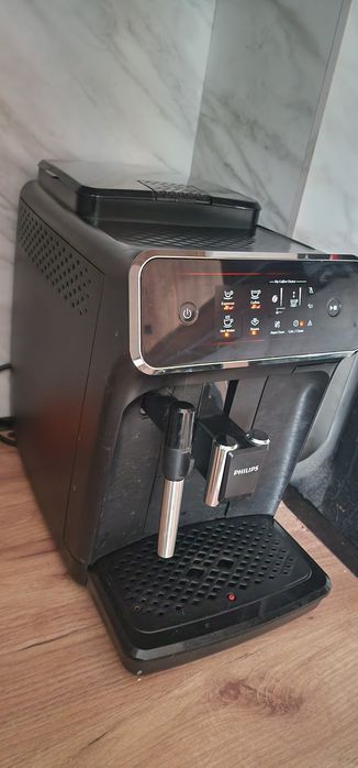 Автоматична кафемашина Philips EP2220