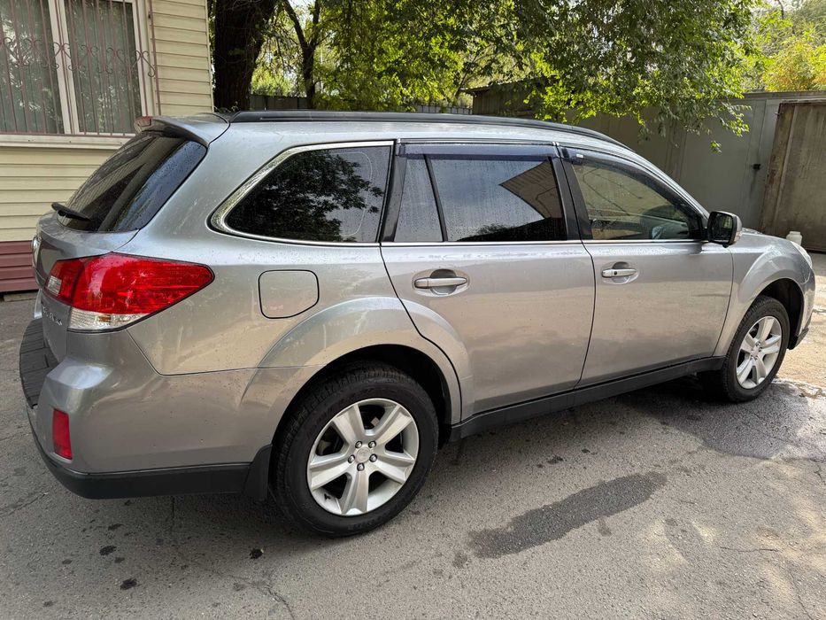 Subaru Outback 2010 Европеец. Варианты
