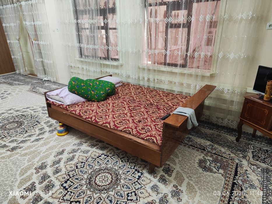 Срочно!!! Мебель для спальных комнат. Состояние отличное.