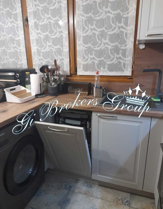 Продава се Тристаен апартамент в Бургас, Център - 67 кв.м за 2511 €/кв.м - Снимка #5