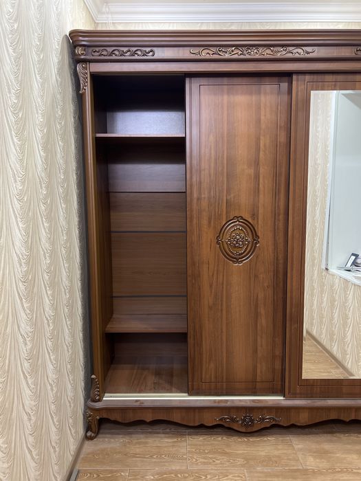 Продаю шкад купе, прихожую