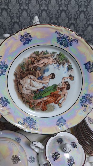 Madonna komplekt, original Chexiya.
Chashkani tegidigi mayda taryelka