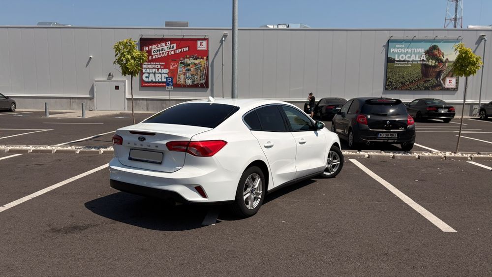 Ford focus 1.0 EcoBoost /revizii la zi