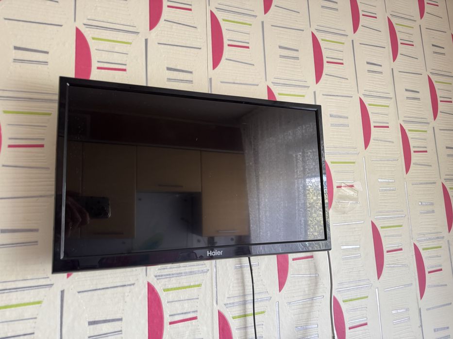 Продам ЖК телевизор Haier ,рабочий диаг 54см