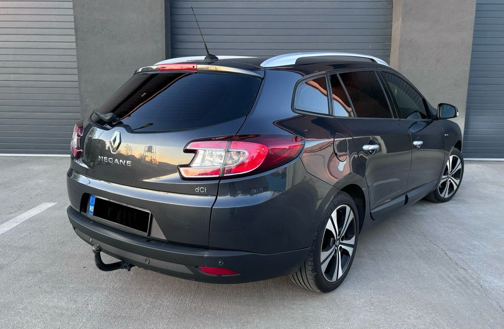 RENAULT Megane 2011 — imagine 3