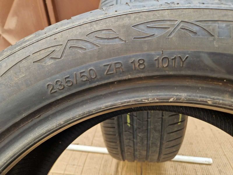 2 Vredestein R18 235/50
летни гуми
DOT1019
