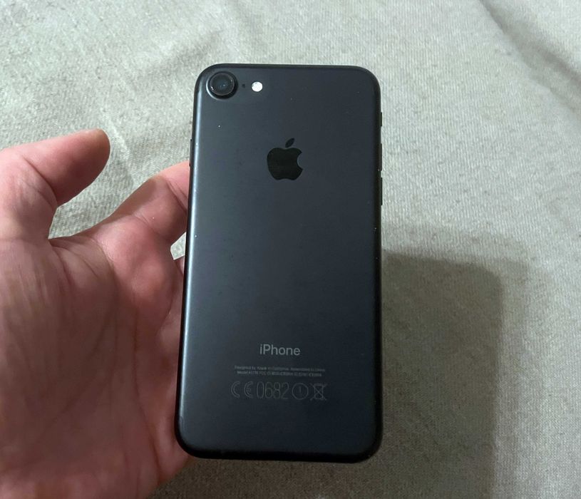 iPhone 7 Black 32GB neactivat 83% baterie pentru piese/proiect