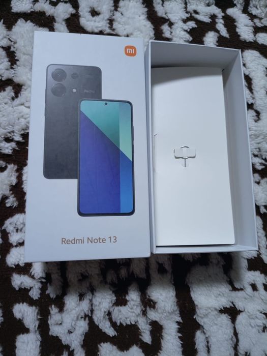 Продаю Redmi note 13