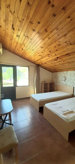 Продава се Хотел в Търговище, Център - 3000 кв.м за 150 €/кв.м - Снимка #8