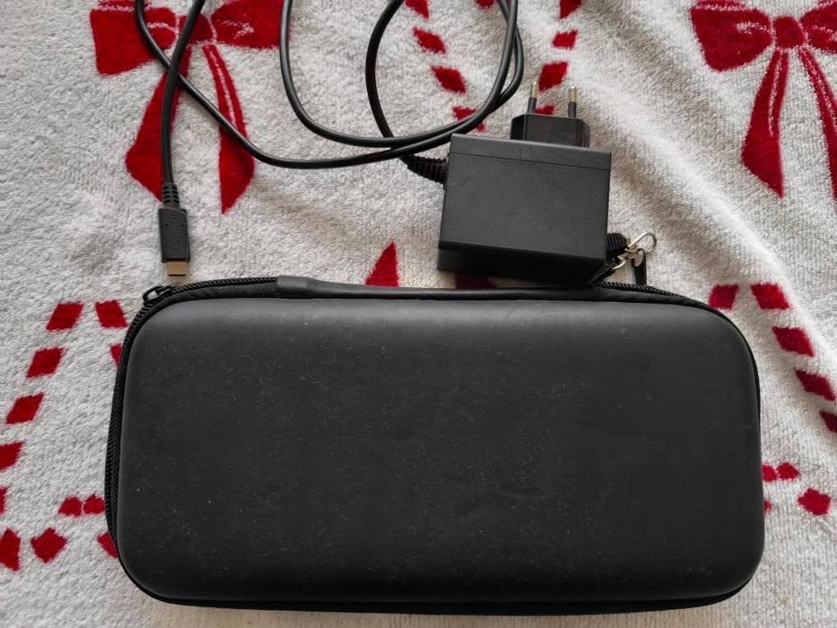 Nintendo Switch+ 3 игри