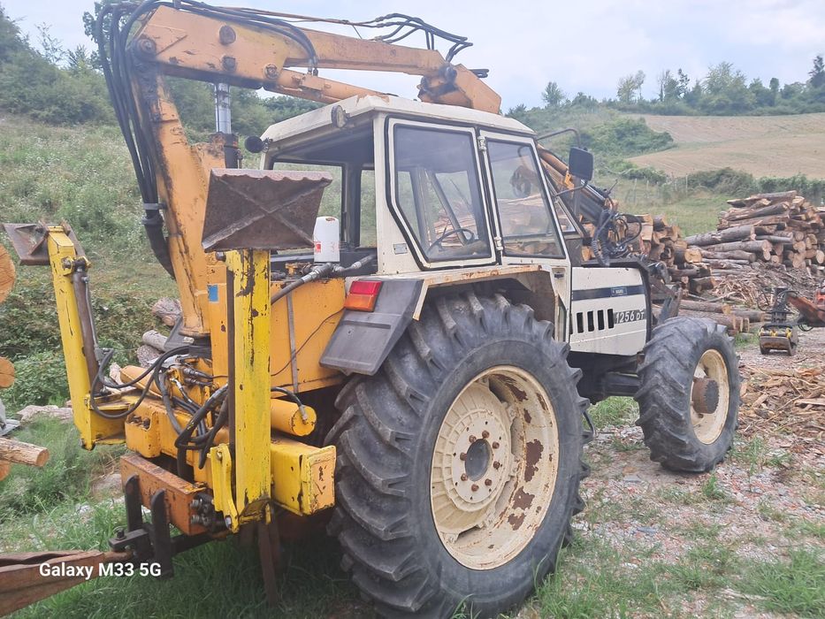 Tractor forestier lamborghini 1256 dt