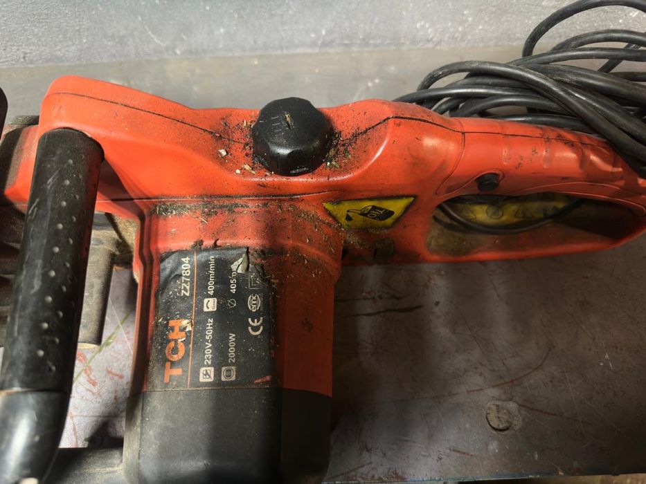 Электропила.