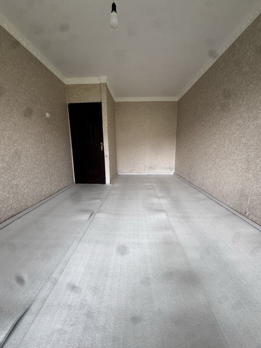 1 ком 1 этаж чистая!