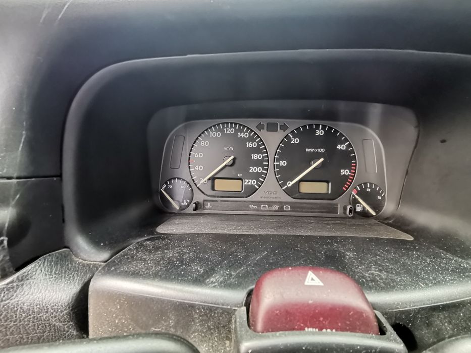 Volkswagen Vento 1.9 TD на части