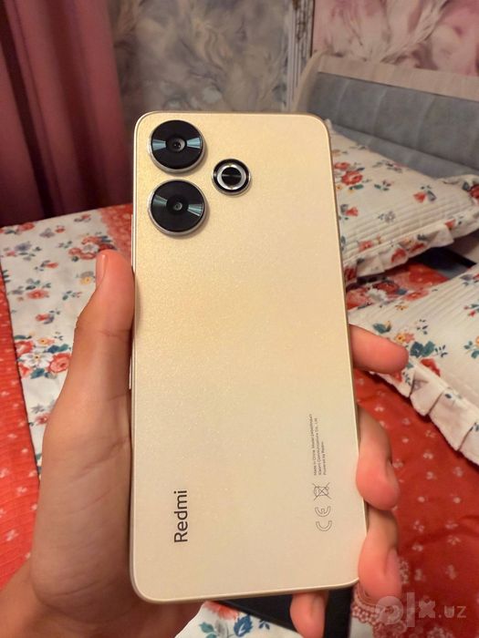 Redmi 13 Ideal Gold rang