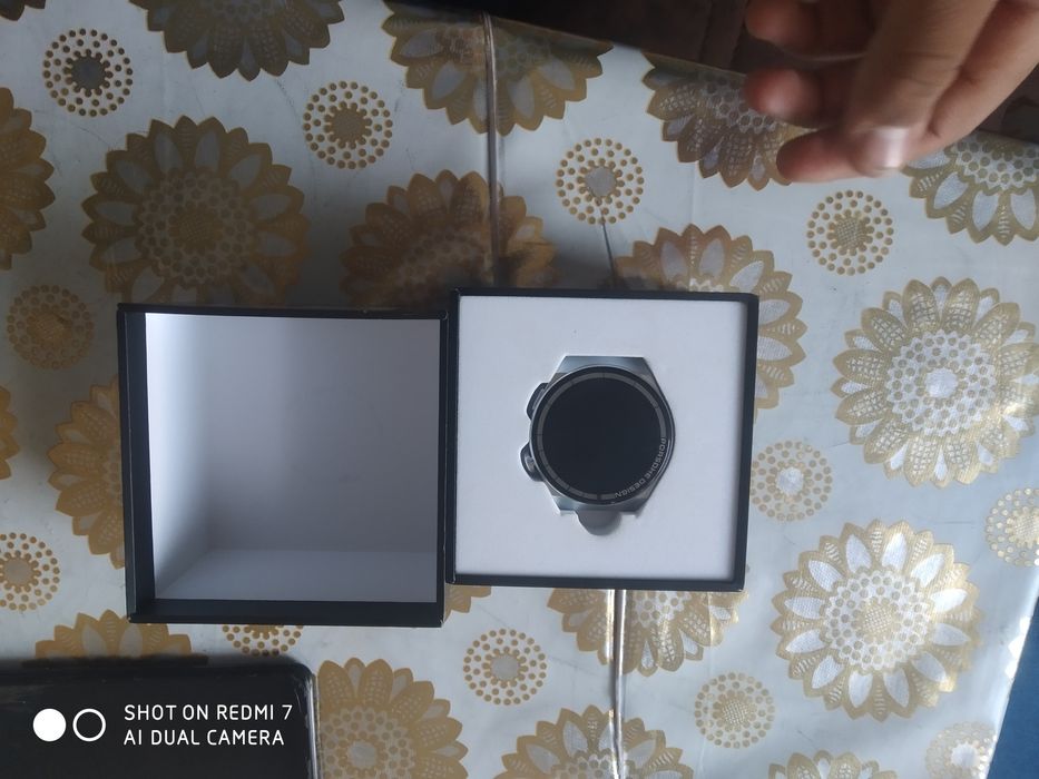 smart wach x 5 pro sotiladi srochno !