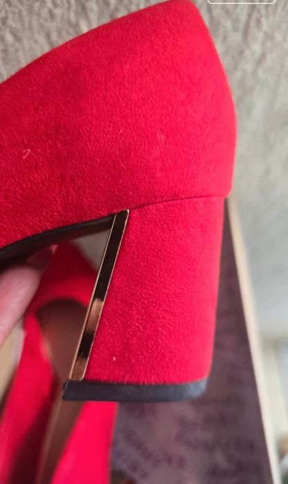 Pantofi piele intoarsa