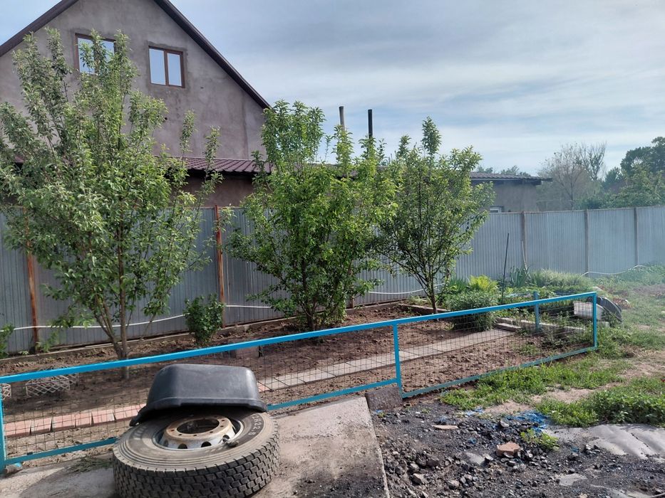 Продам дом два этажа