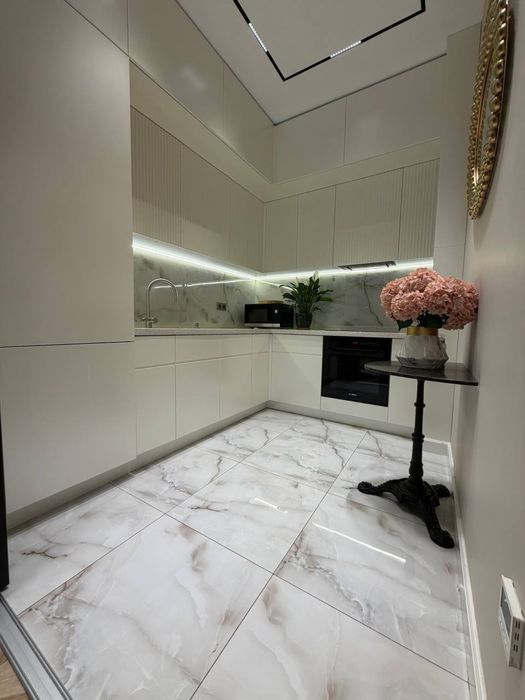 NRG Oybek , 3 комнаты ,, ул.Нукус