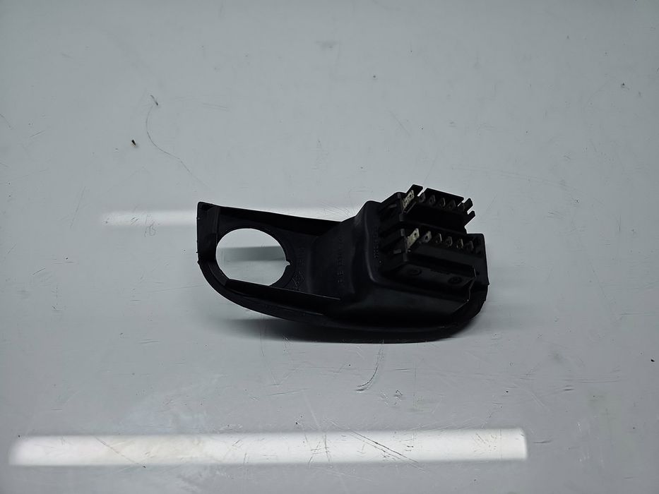 Butoane comanda geamuri sofer Renault Megane 1 [Fabr 1995-2003] 77004
