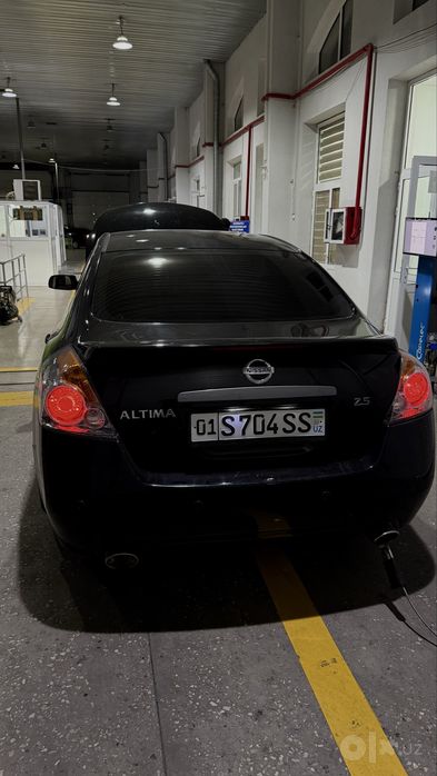 Nissan altima 2.5 dubai full