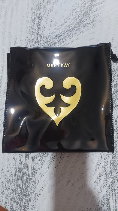 Продам сумки компани мэри кэй