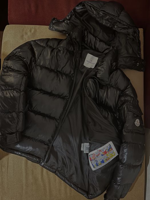 Moncler maya яке