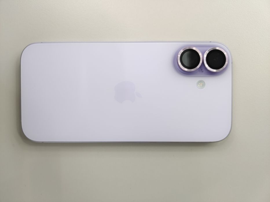 iPhone 17 , 256 Gb , baterie 100%