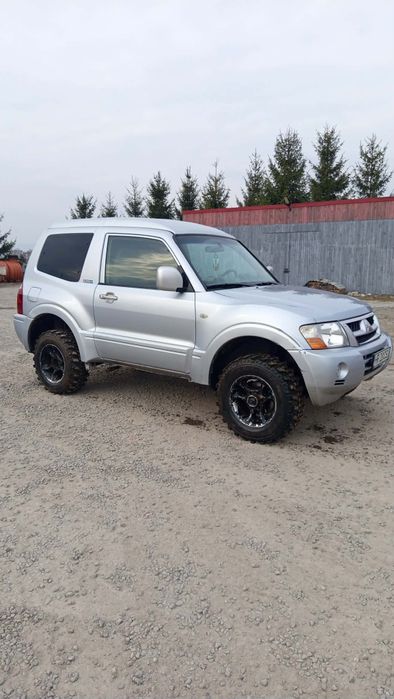 Mitsubishi Pajero MK3 Autoutilitara