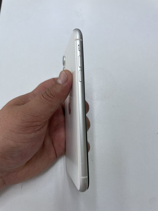 Iphone 11 (128ГБ) в идеальном состояний