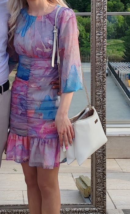 Елегантна рокля Mohito XXS