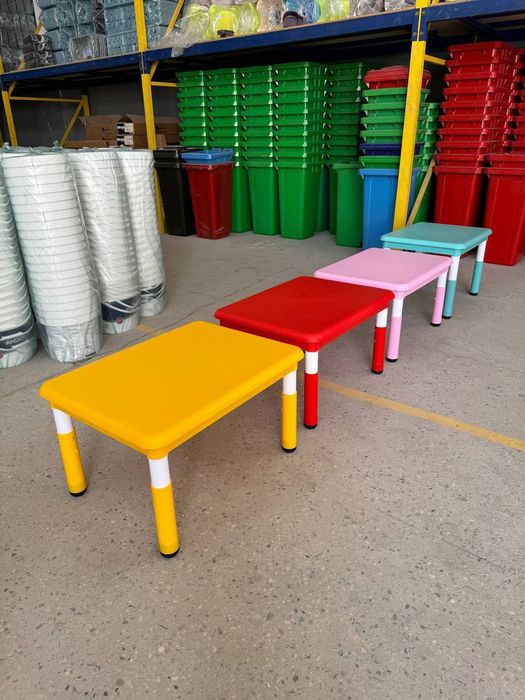 Детский  стол длядетей