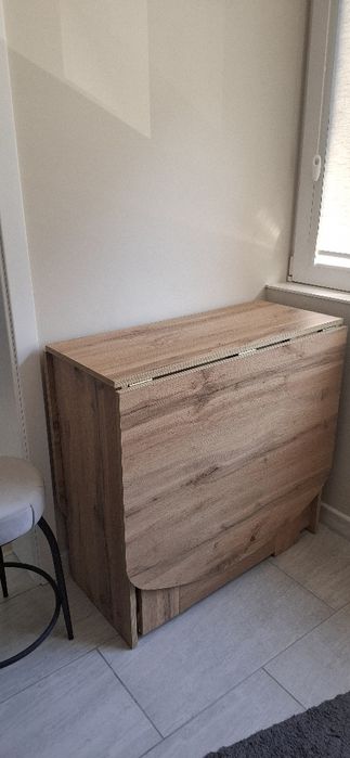 Нова сгъваема маса