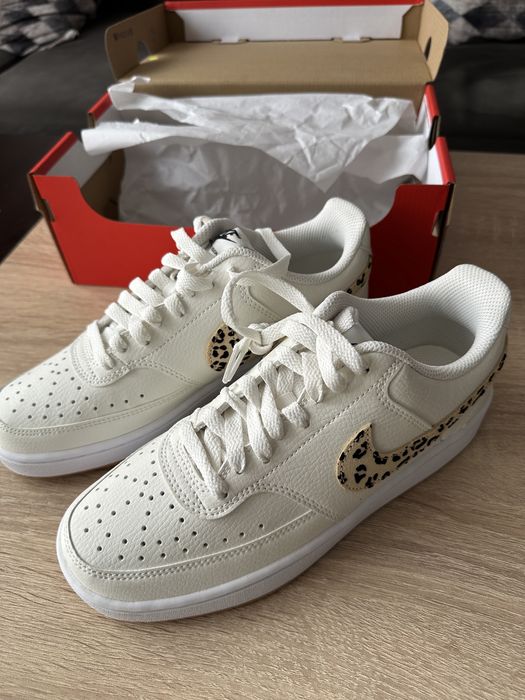 Nike Сникърси Court Vision HF9552 Екрю