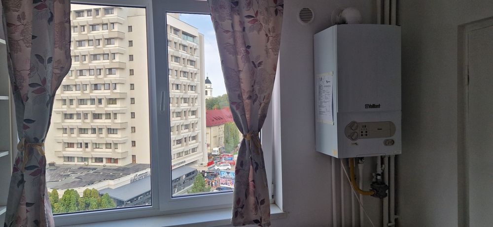Închiriez apartament centru — fotografia 1