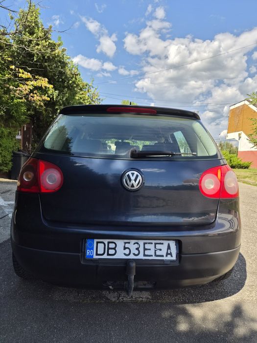 VOLKSWAGEN Golf 5 – 1.9 tdi 105 cp