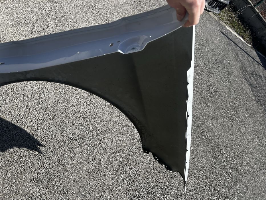 Преден ляв калник Mercedes ML W166