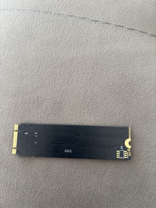 NVME SSD 1 tb,