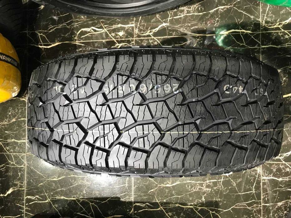 Kumho Road Venture AT52 265/60/18 110T