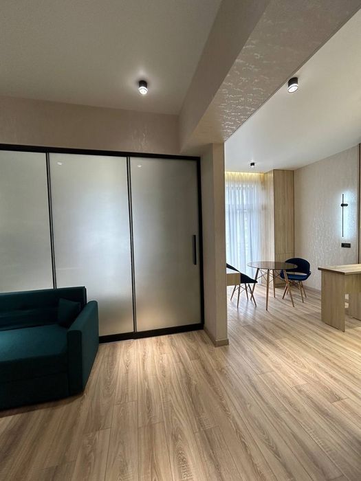 Продаётся 2ком ЖК Хон Сарой 42м2 ор-р: ул.Нукусская, 8 роддом