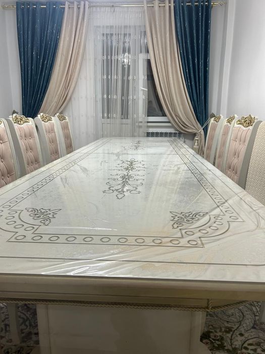 Продам стол со стульями