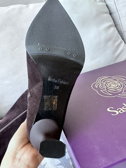 Продам новые ботильоны sasha fabiani