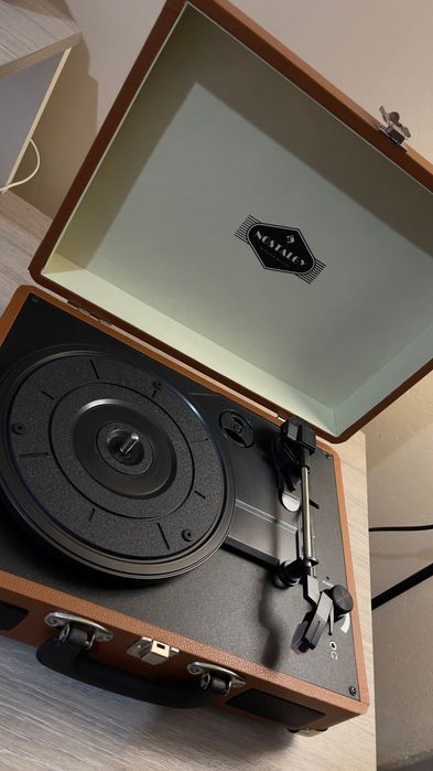 Преносим грамофон Nostalgy