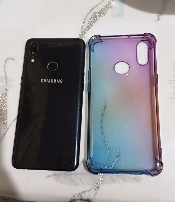 Продам Samsung Galaxy A10s
