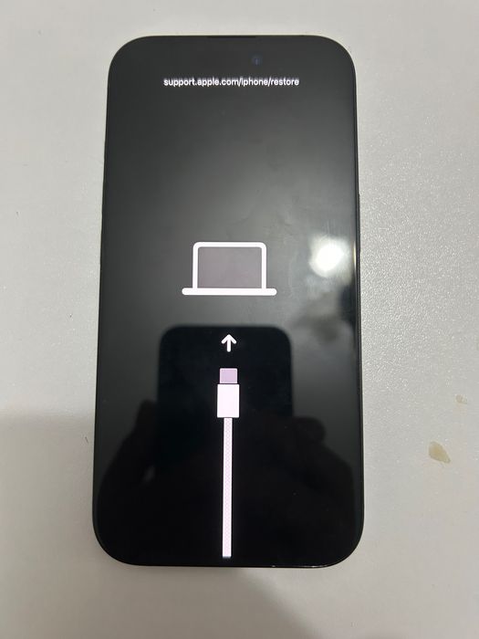 Vând IPhone 16,negru, 128 GB