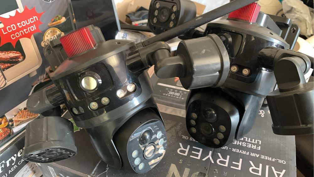 Titlu camere mari:  Camere de supraveghere PTZ 4G, rotire 360°, vedere pe timp de noapte, noi