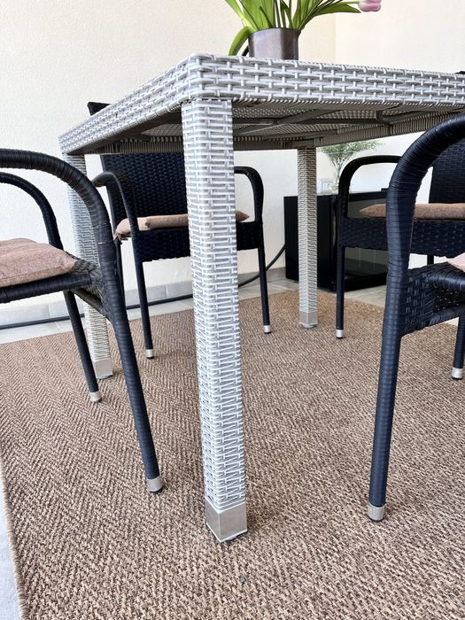 Masă terasă / balcon cu sticlă