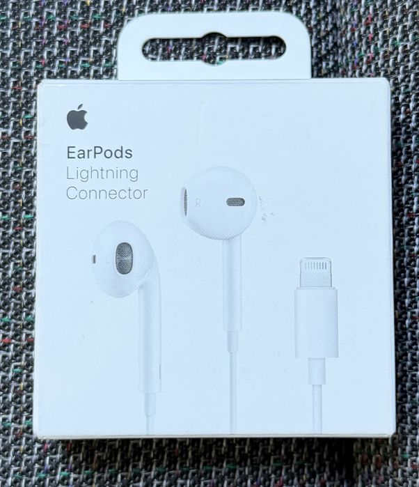 Casti Apple EarPods Lightning noi in garantie